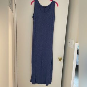 Woman’s: Sleeveless Blue Long Maxi Dress w/one sided split Size:XL